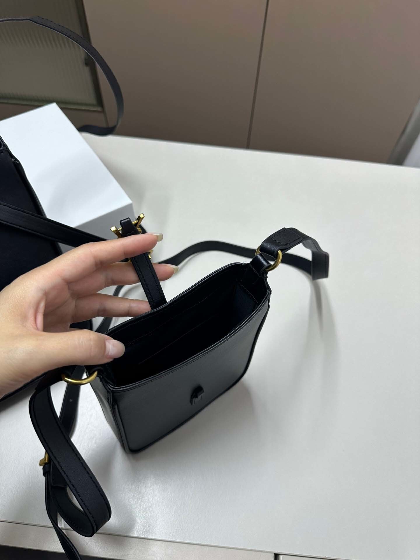 $63.89-LDN-386 YSL gallery