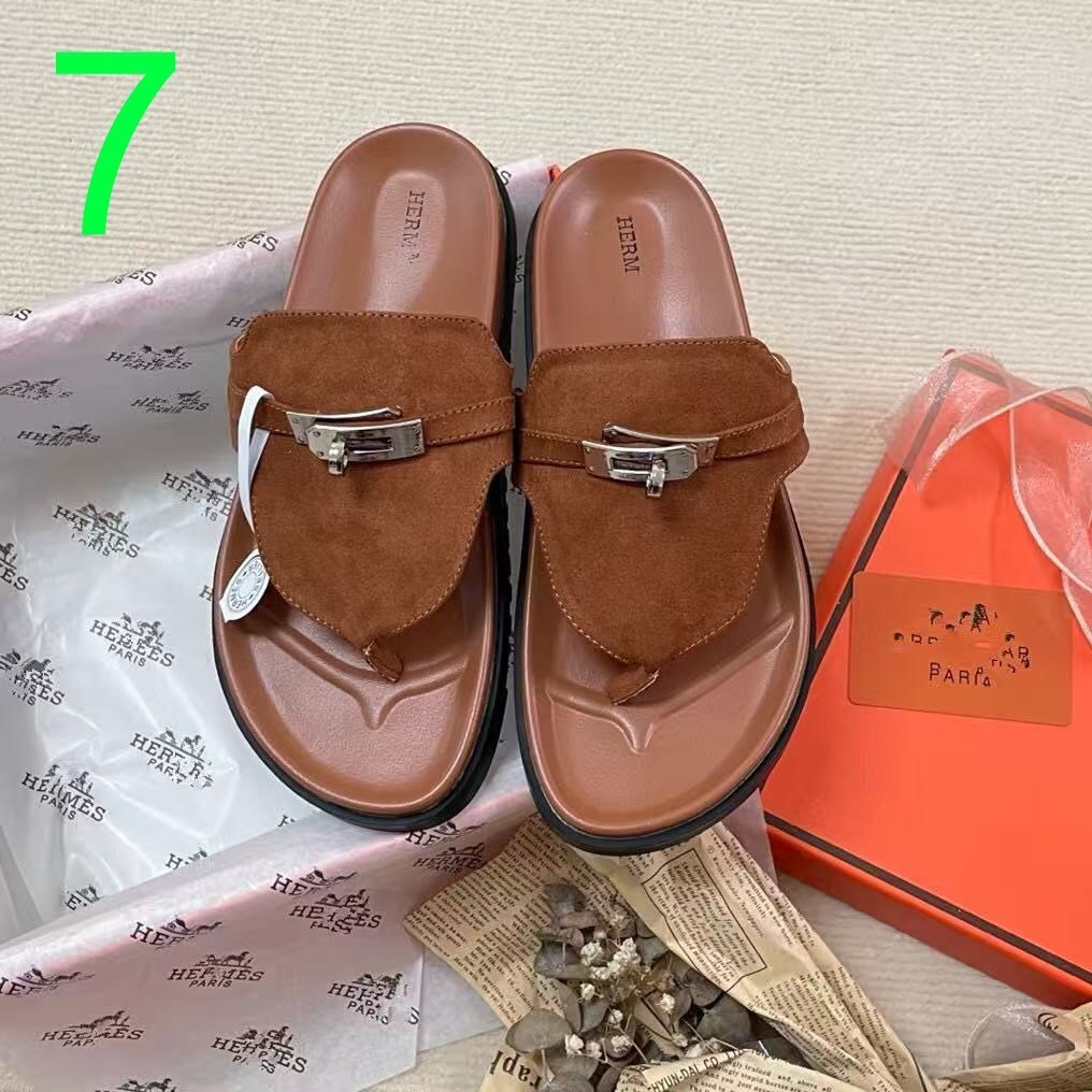 $63.9-LDN-821 Hermes gallery