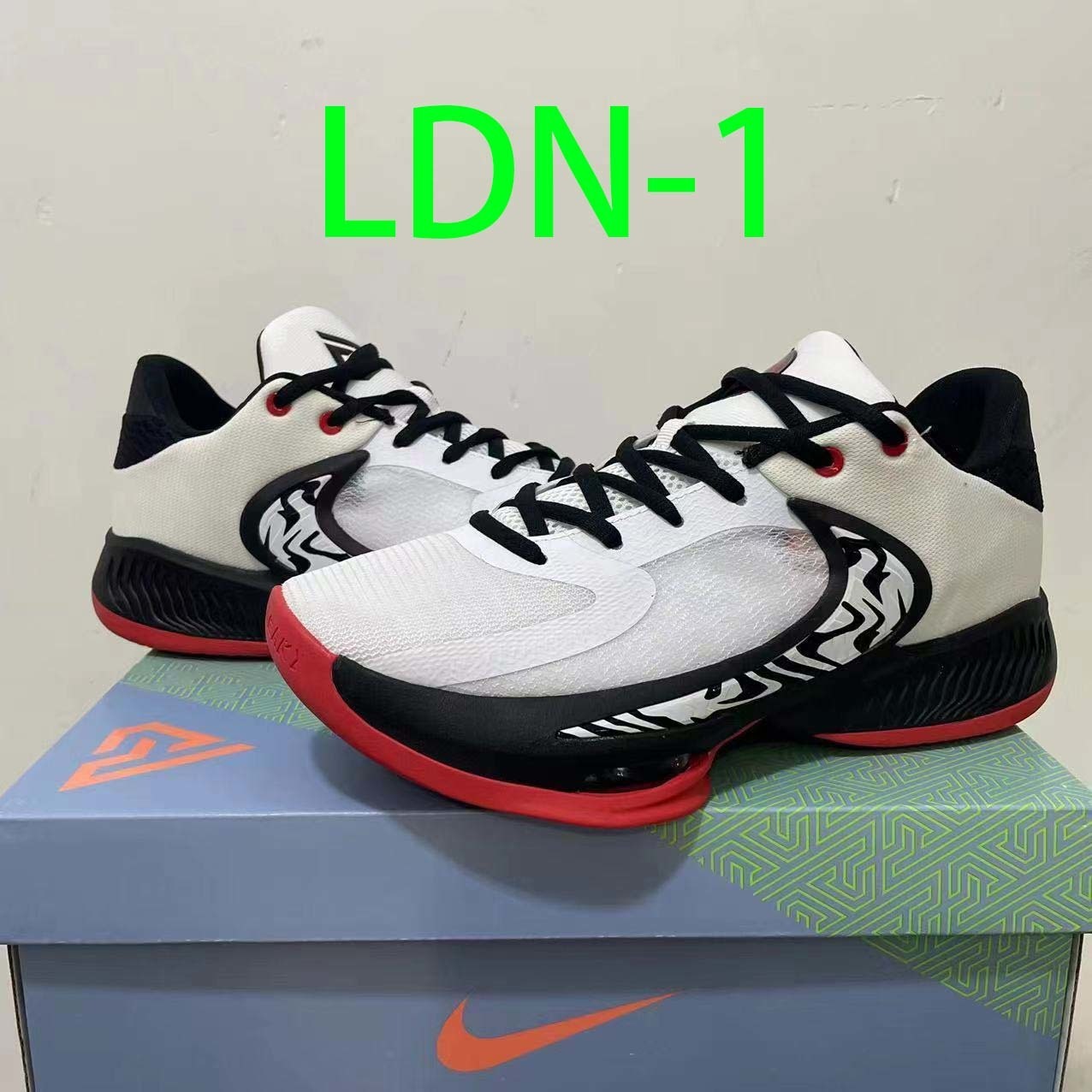 $64-LDN-104 NK gallery