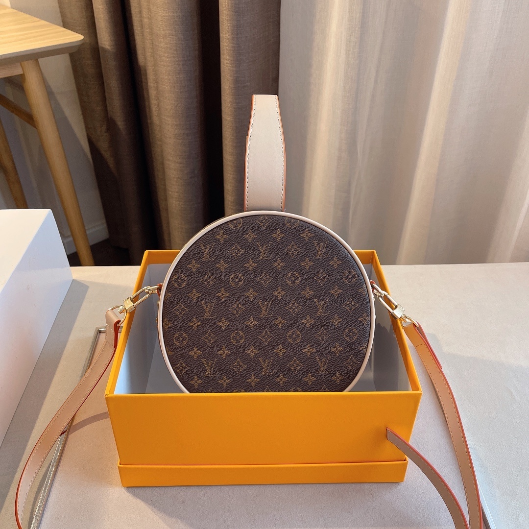 $64-LDN-295 LV gallery