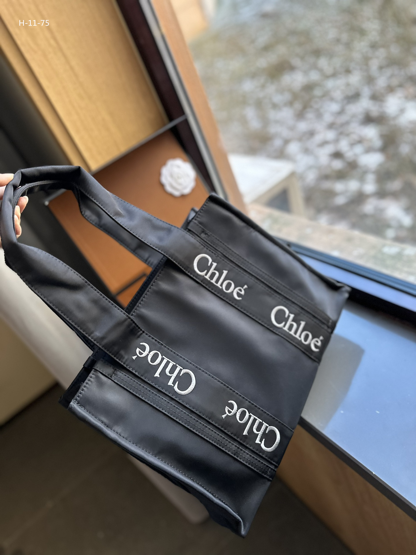 $64-LDN-703 CHL gallery