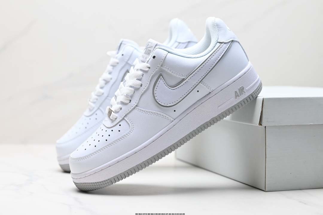 $65-LDN-183 NK gallery