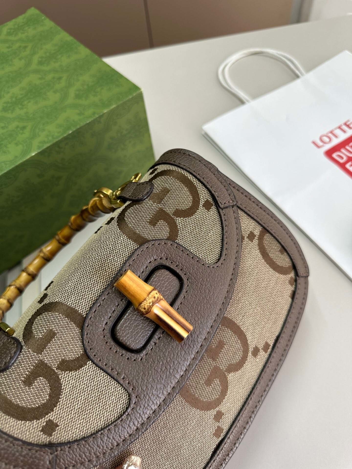 $65-LDN-274 GCI gallery