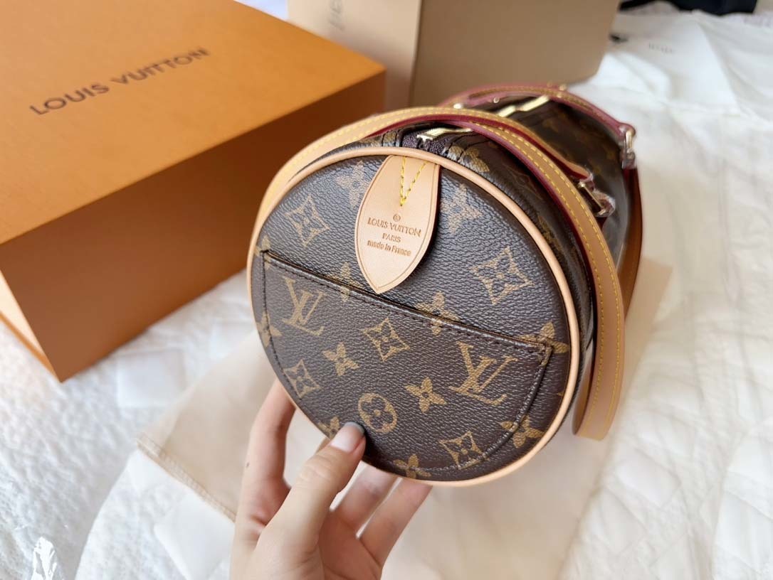 $65-LDN-337 LV gallery