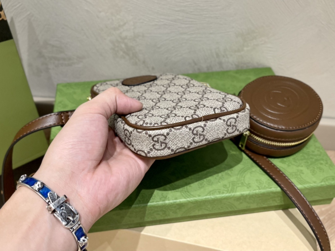 $65-LDN-401 GCI gallery