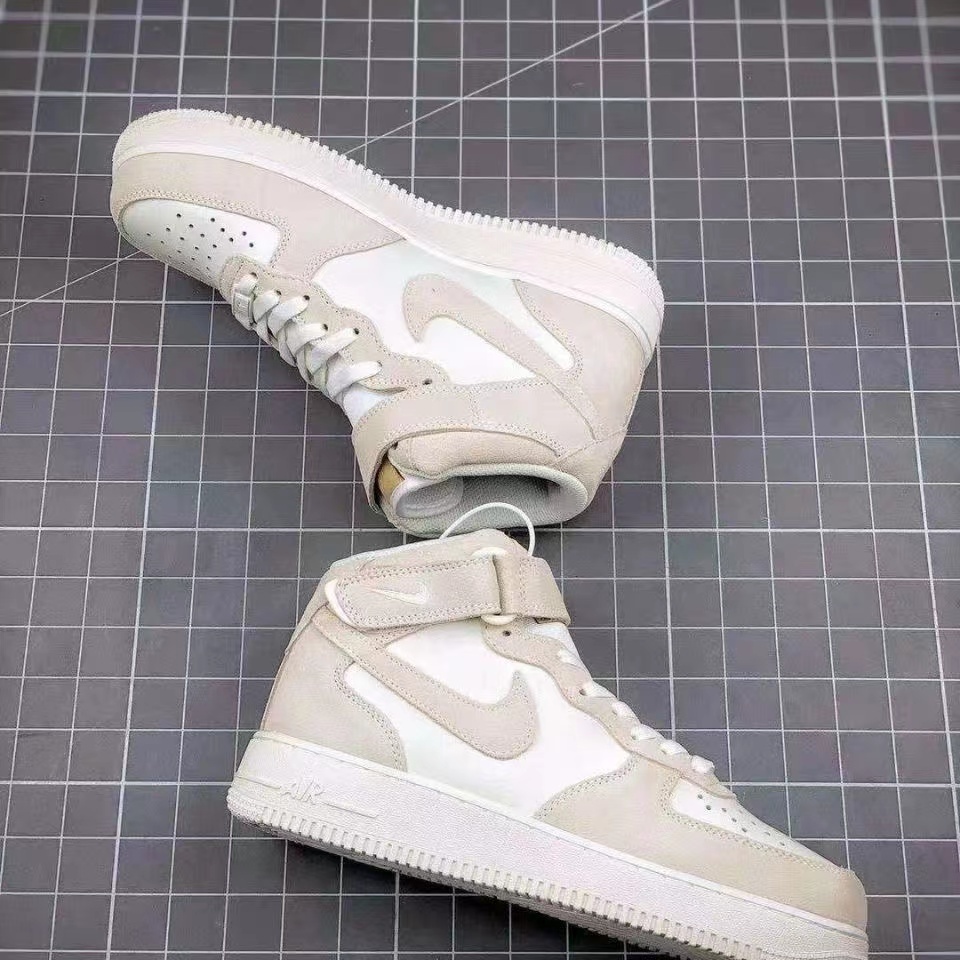 $65-LDN-99 NK gallery