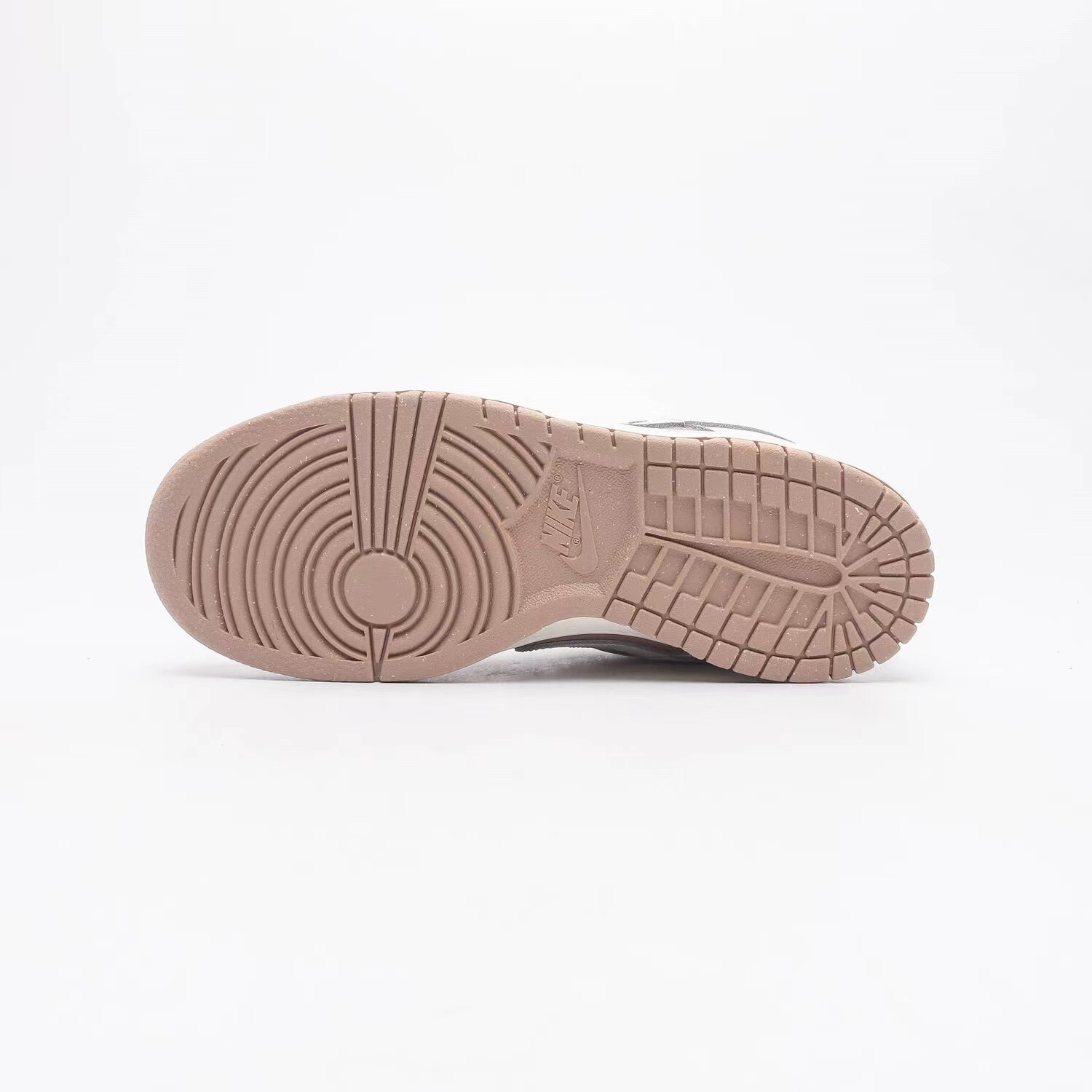 $66-LDN-121 NK gallery