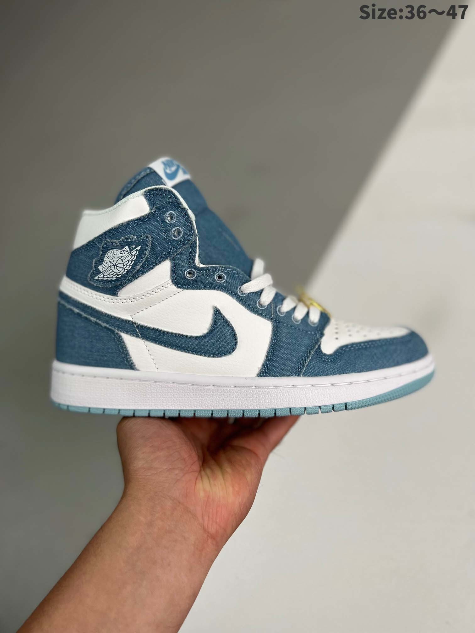 $66-LDN-147 AJ gallery