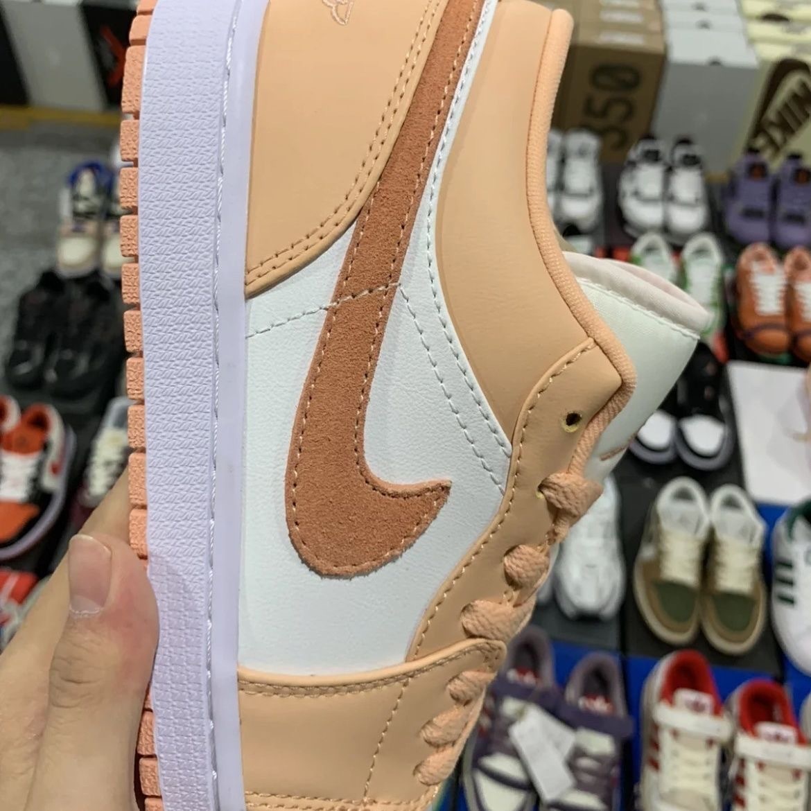 $66-LDN-155 NK gallery