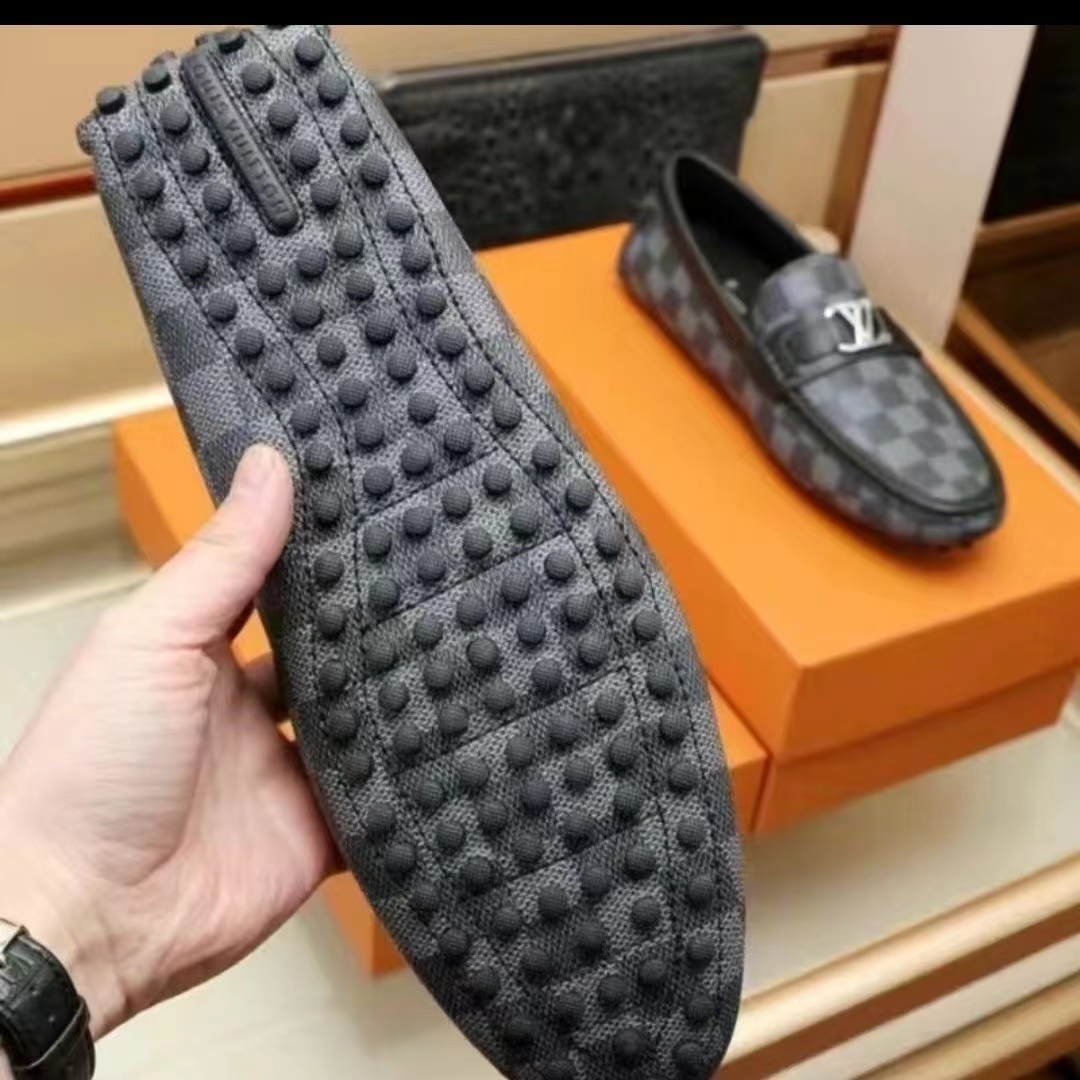 $66-LDN-727 LV gallery