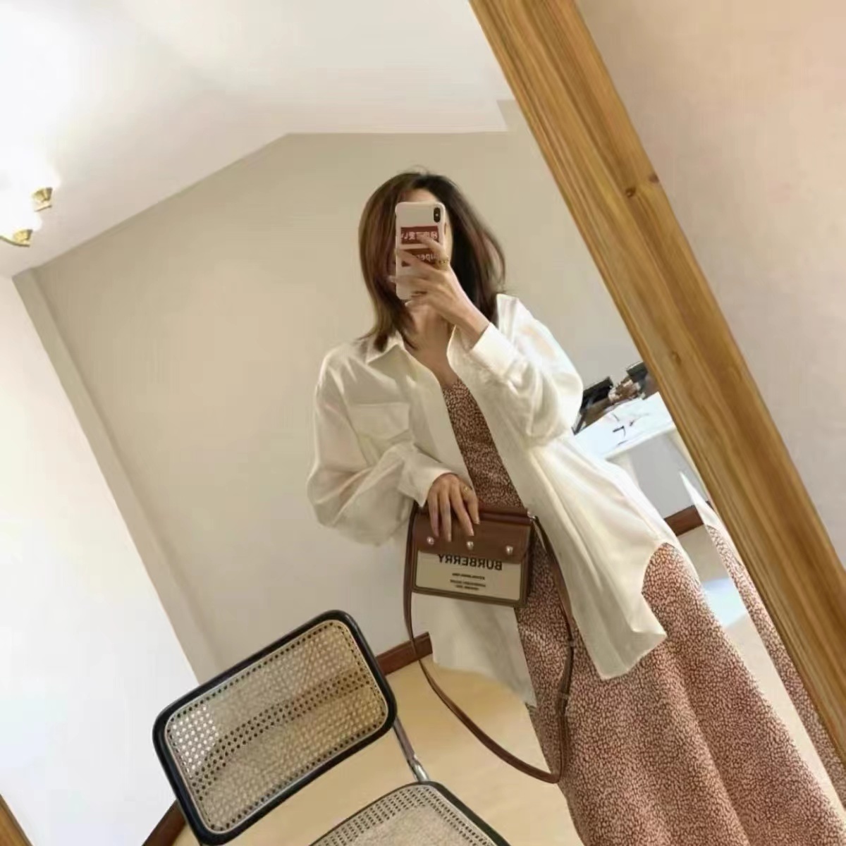 $66.37-LDN-697 BURBE gallery