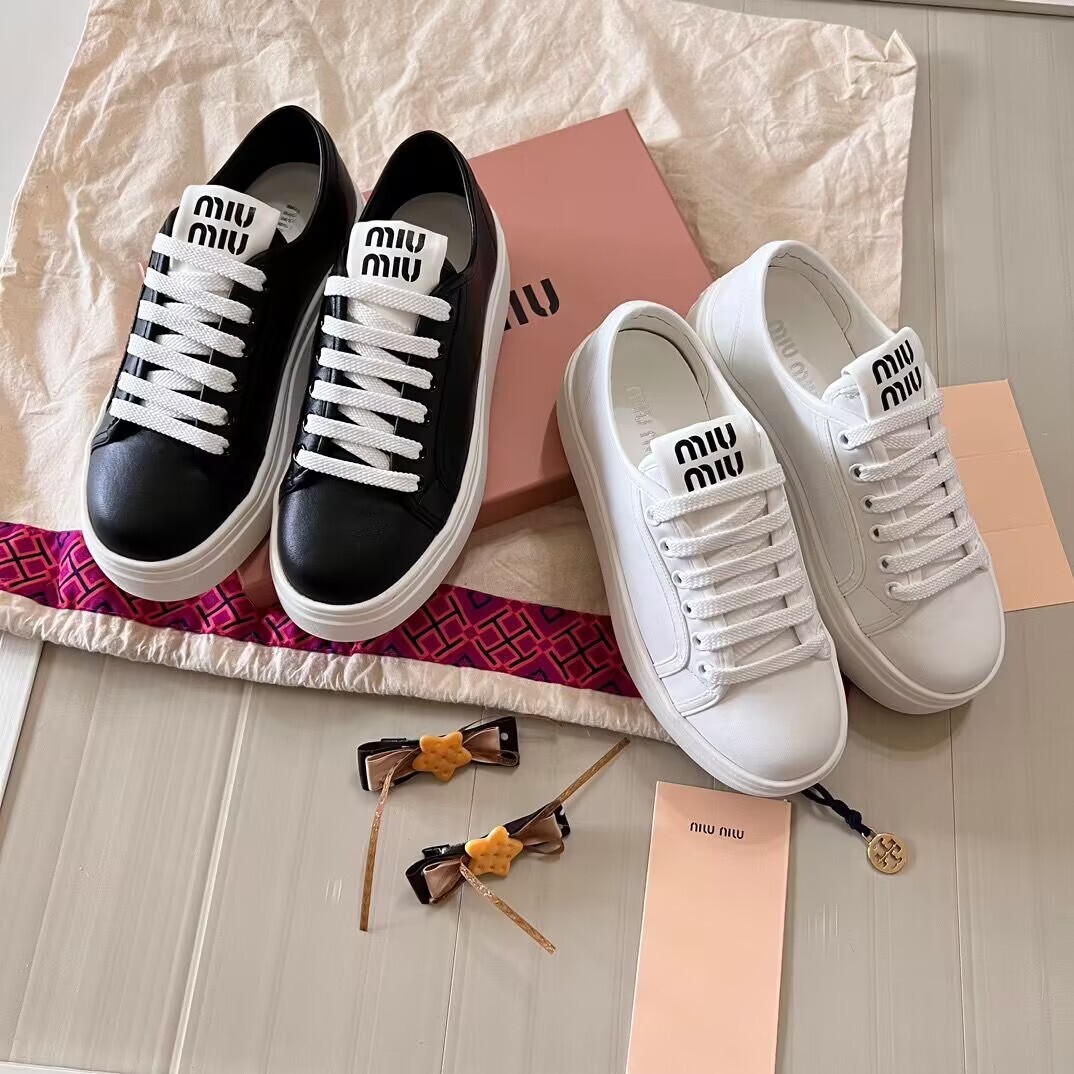 $67-LDN-534 MIU gallery