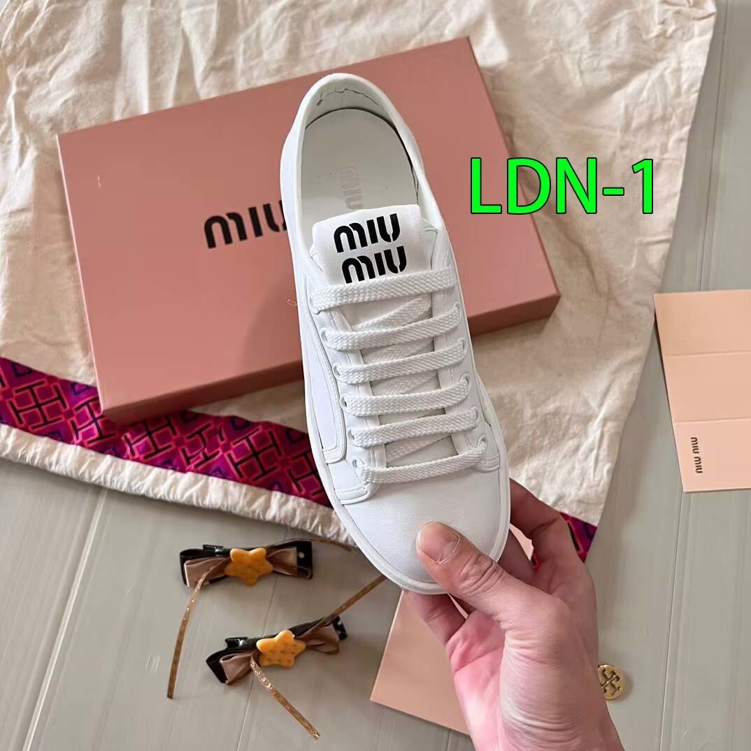 $67-LDN-534 MIU gallery