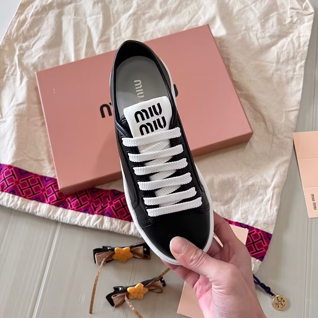 $67-LDN-534 MIU gallery