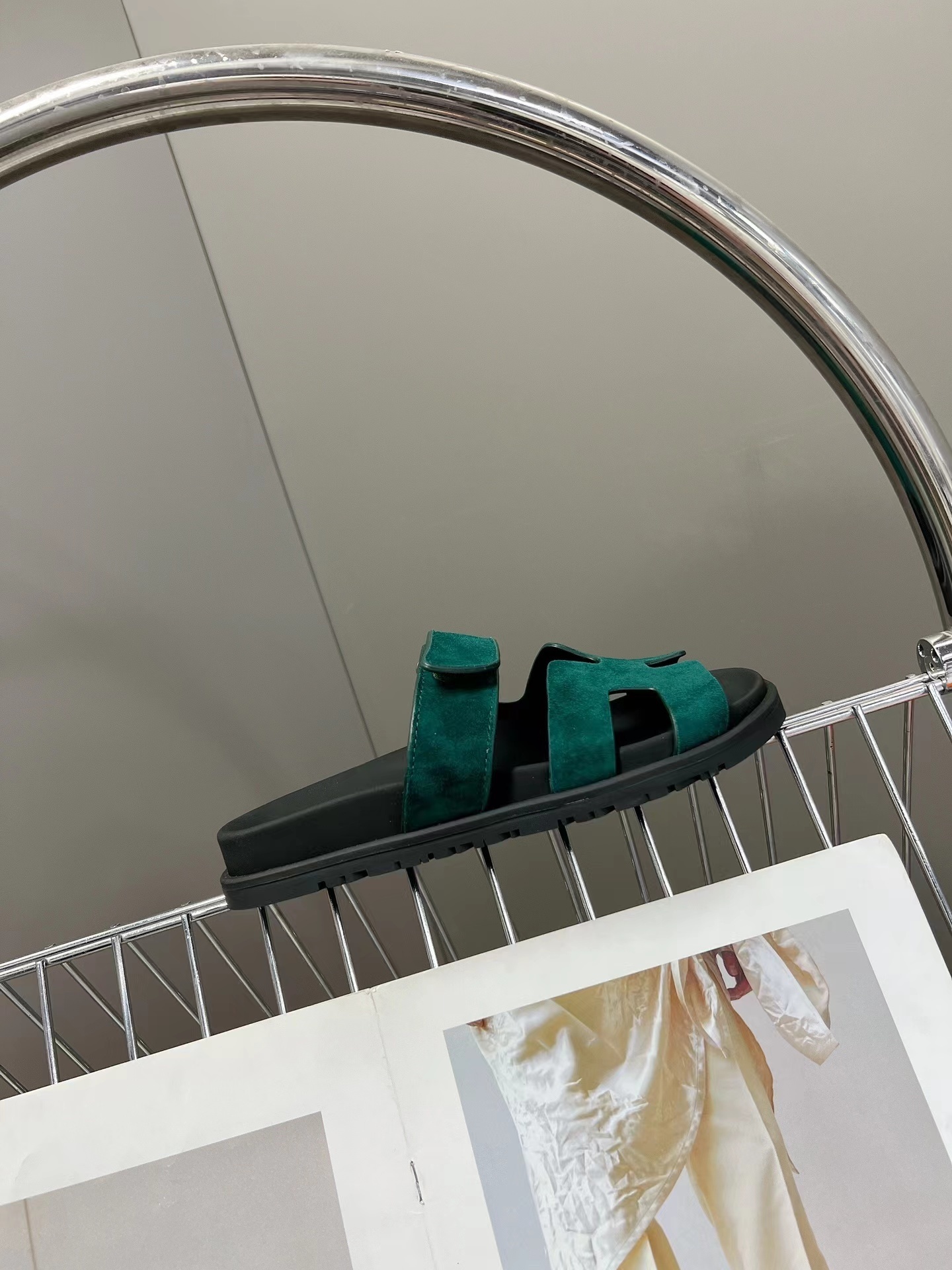 $67-LDN-752 Herm gallery