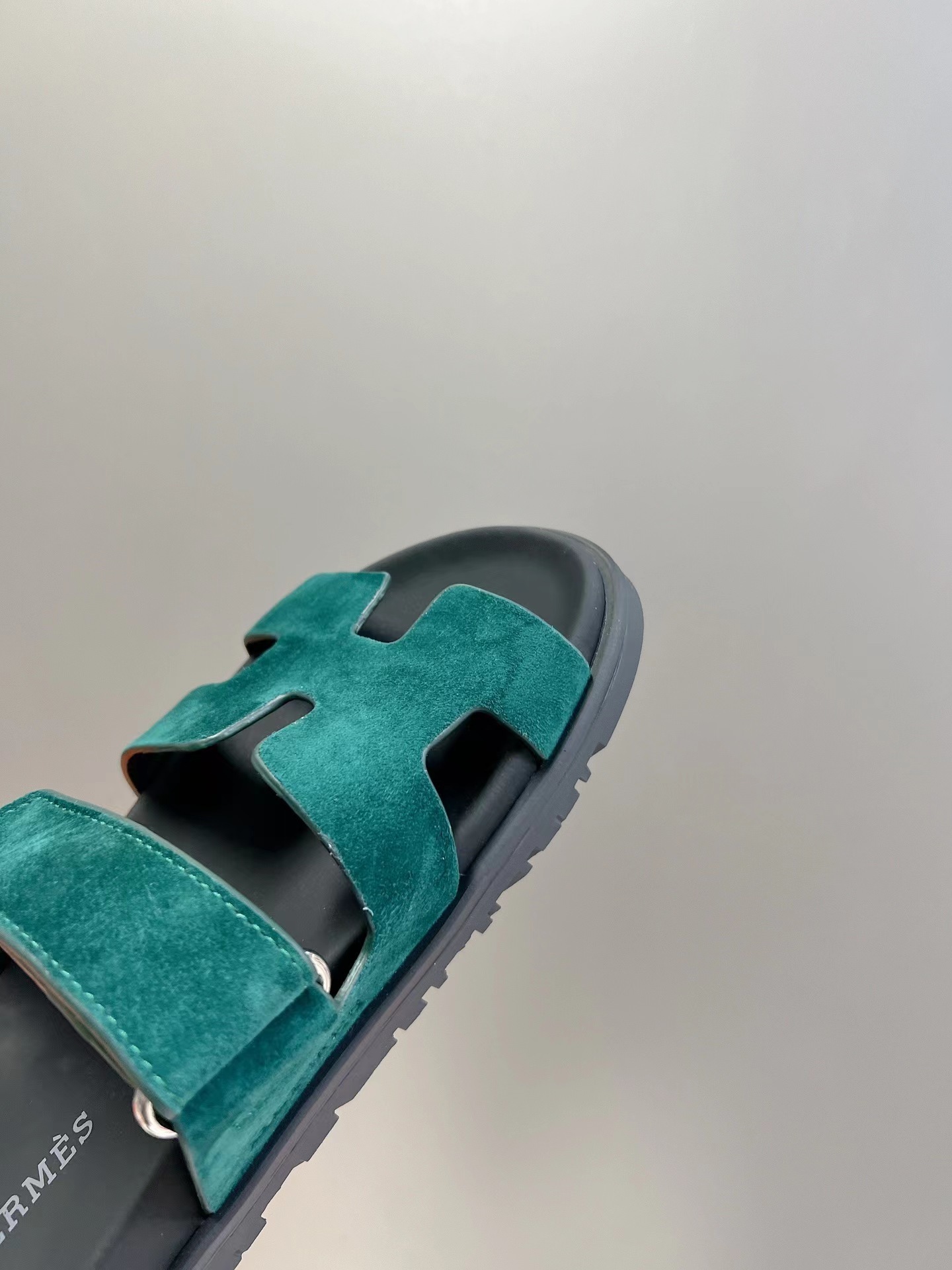 $67-LDN-752 Herm gallery