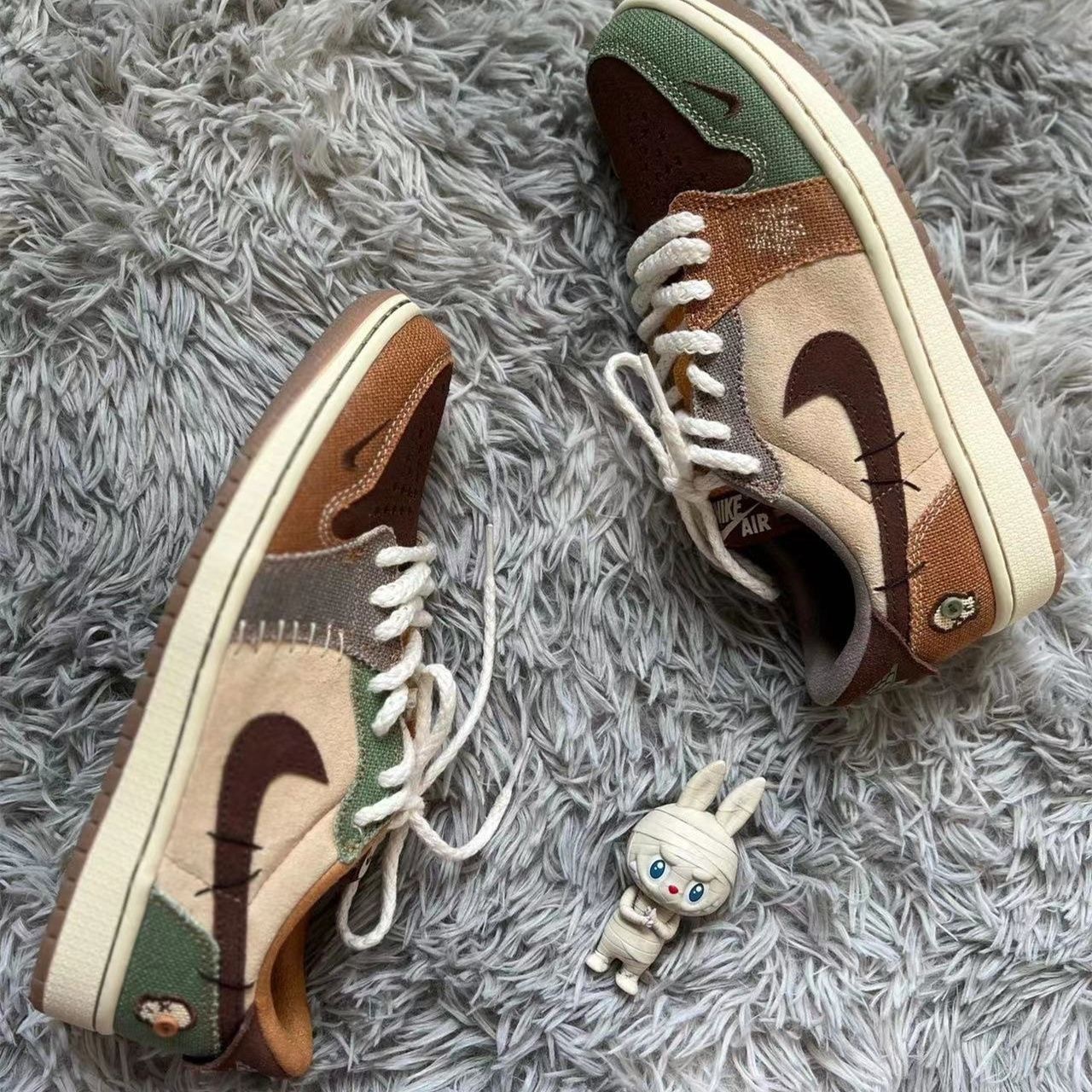 $68-LDN-158 NK gallery