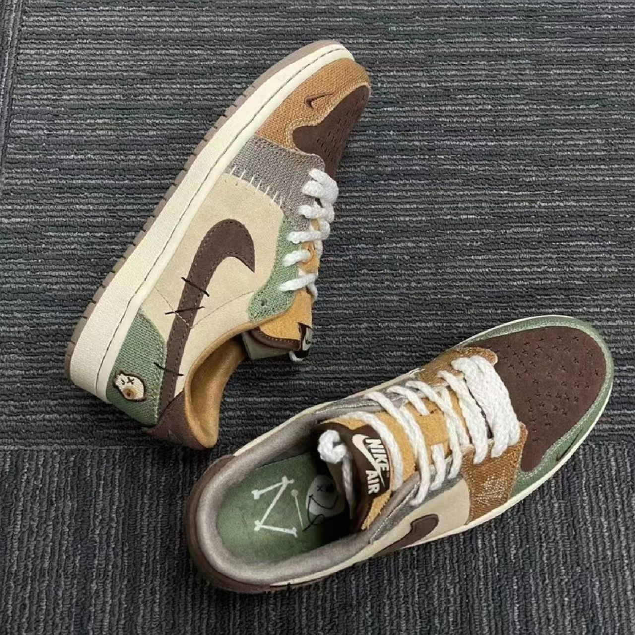 $68-LDN-158 NK gallery