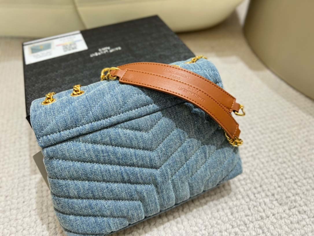 $68-LDN-379 YSL gallery