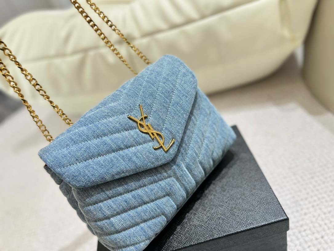 $68-LDN-379 YSL gallery