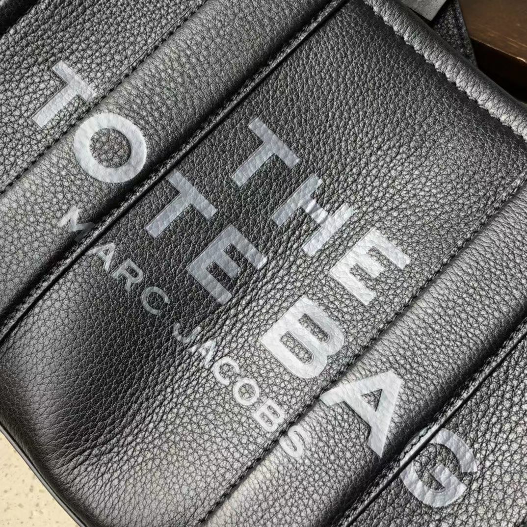 $68-LDN-478 THE gallery