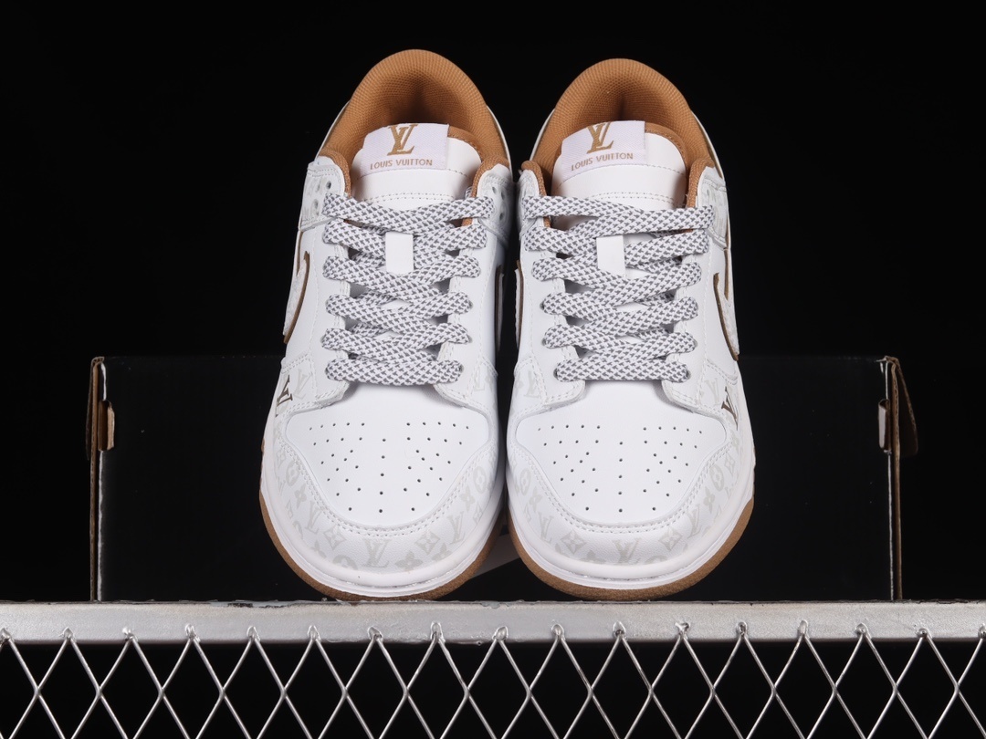 $68-LDN-726 LV gallery