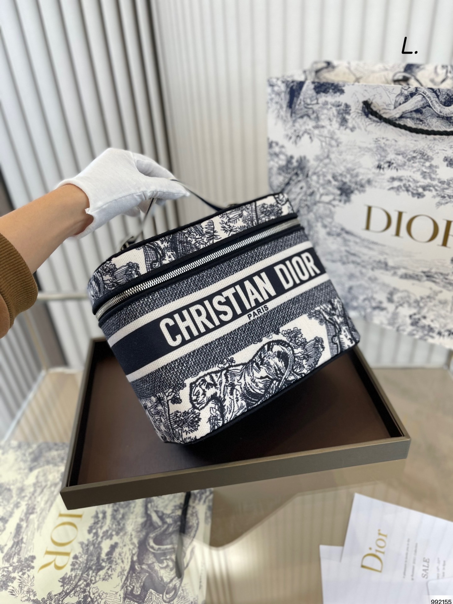 $68-LDN-780 DR gallery