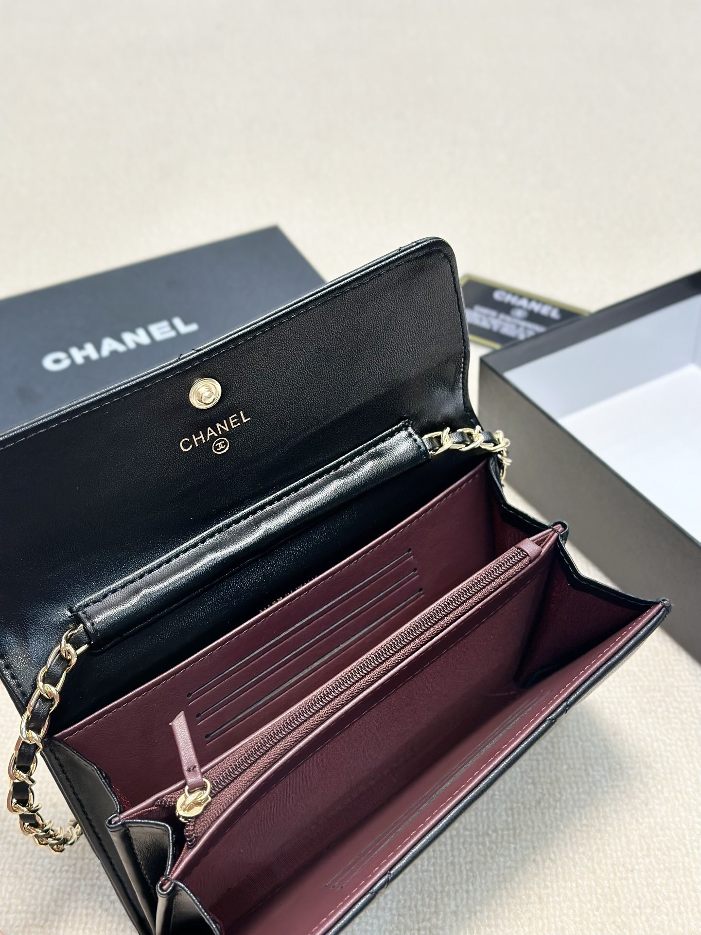 $68.89-LDN-364 CHA gallery