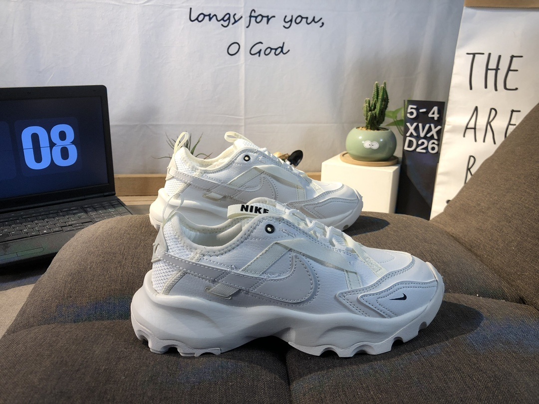 $69-LDN-168 NK gallery