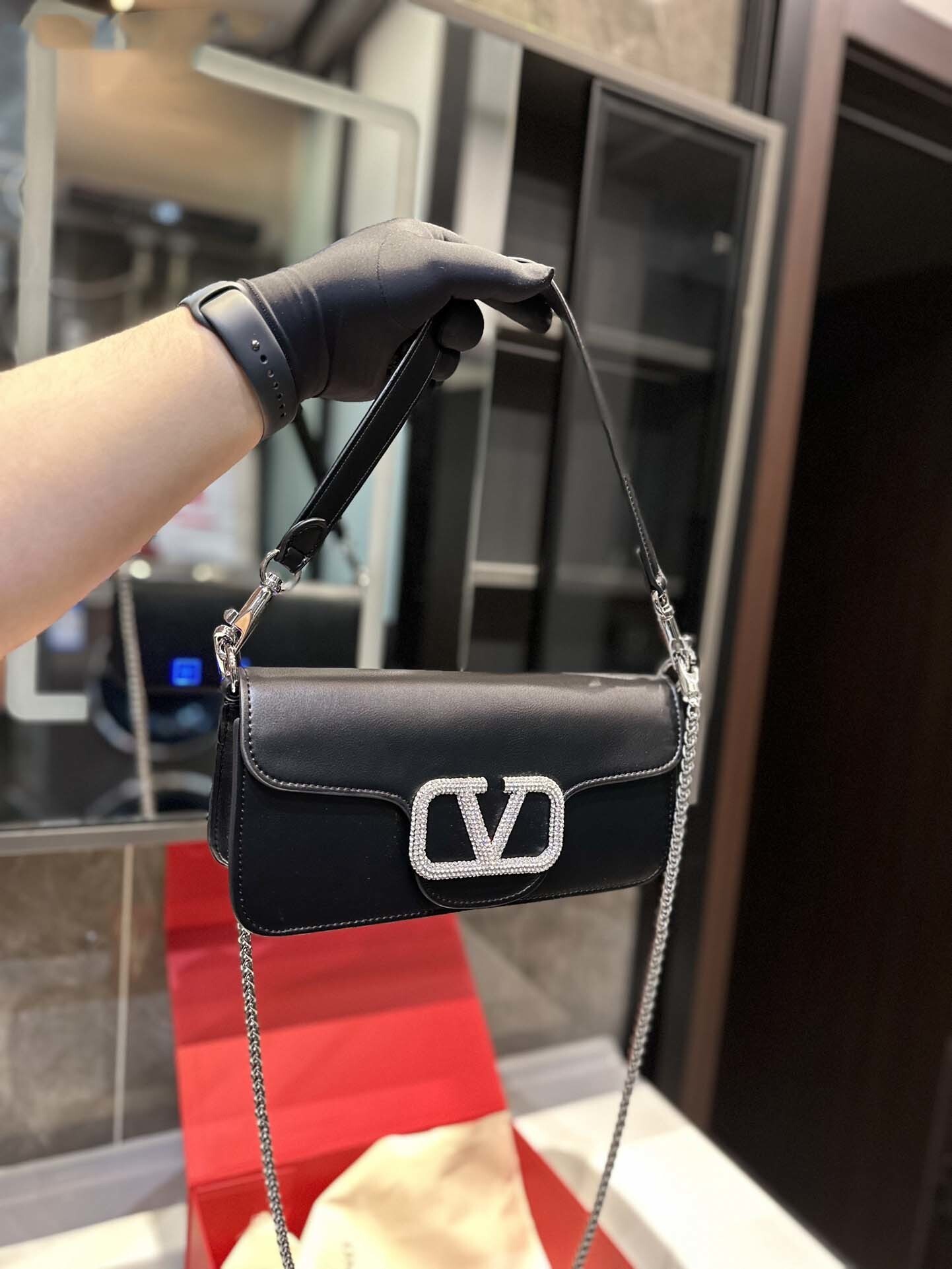 $69-LDN-473 Vato gallery