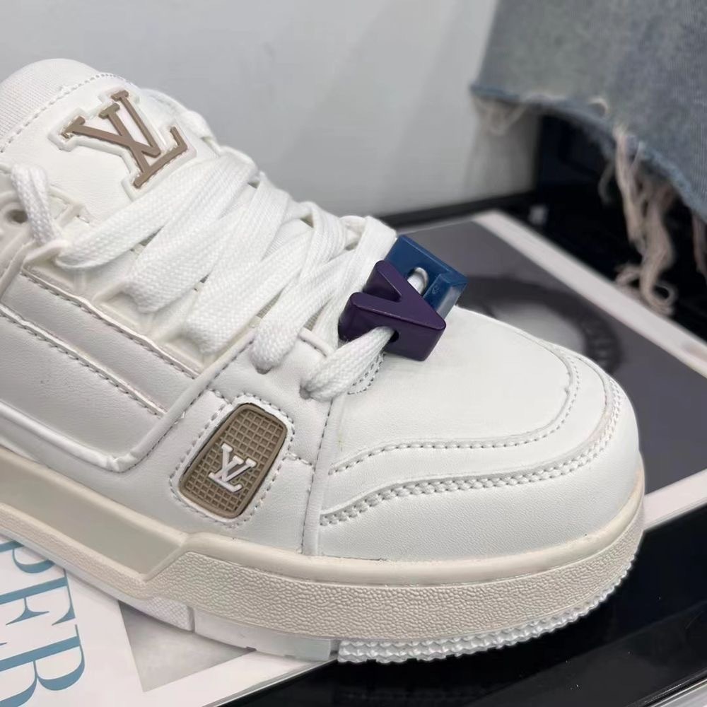 $69-LDN-730 LV gallery