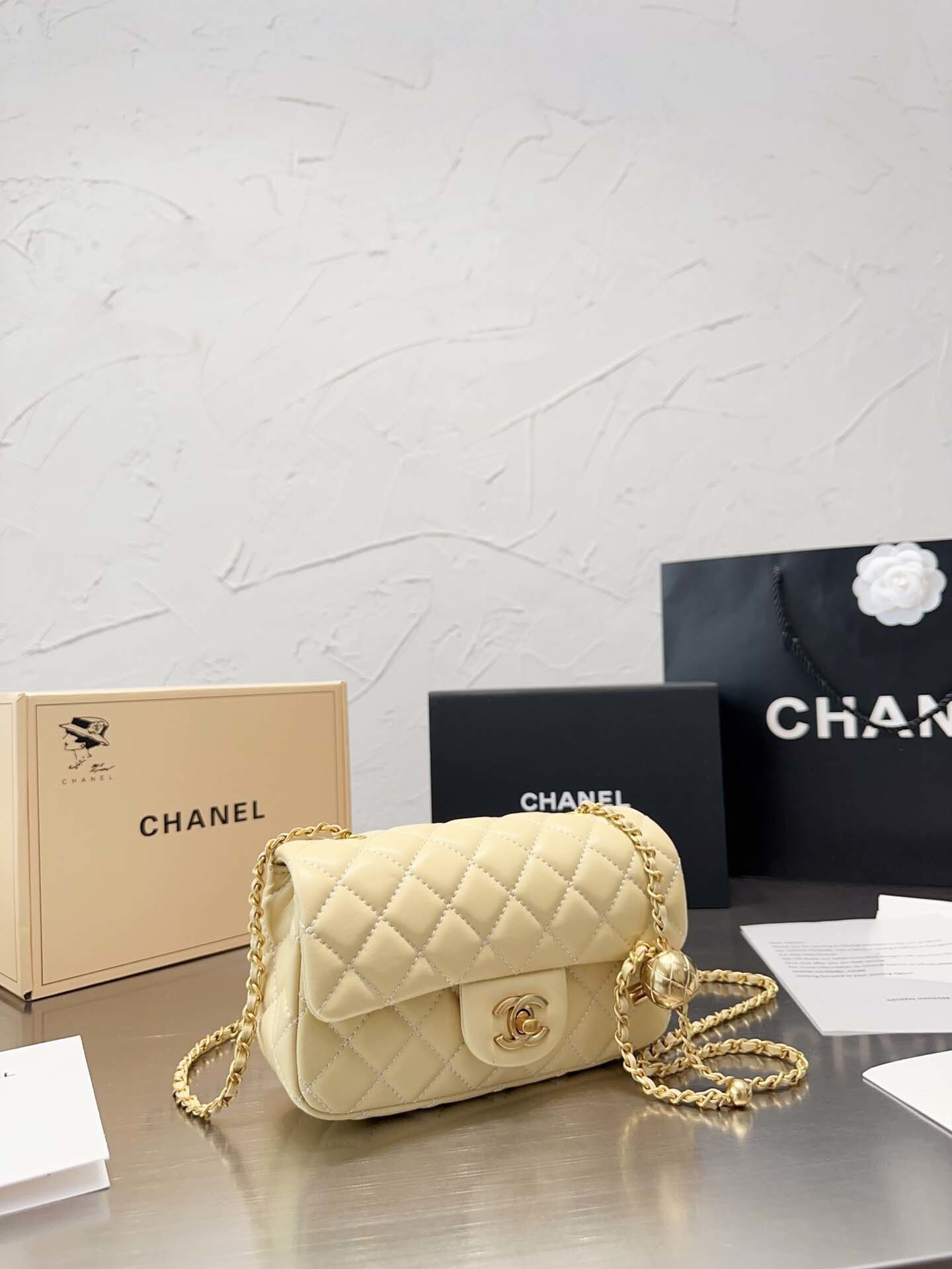 $69.88-LDN-351 CHA gallery