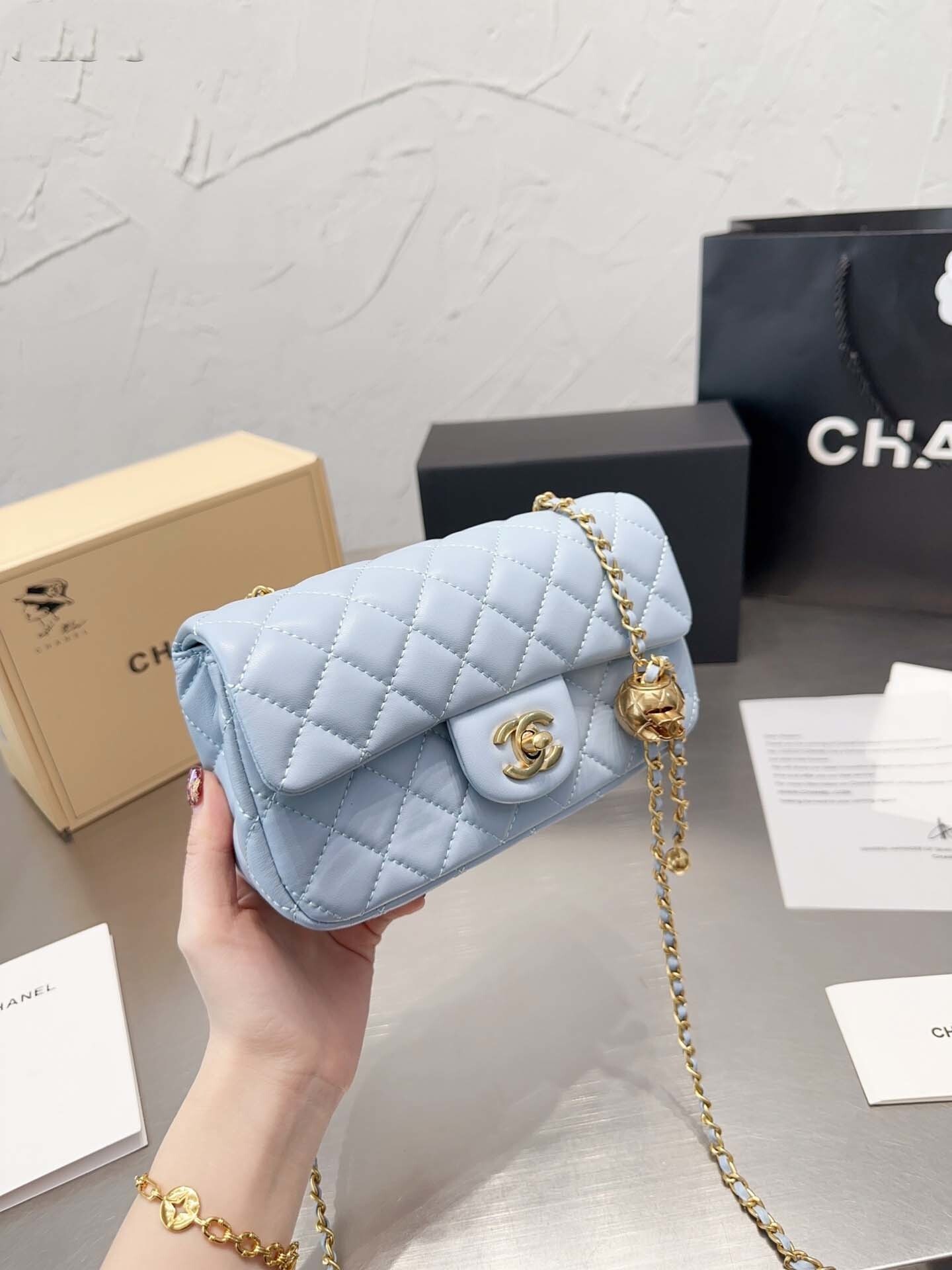 $69.88-LDN-351 CHA gallery