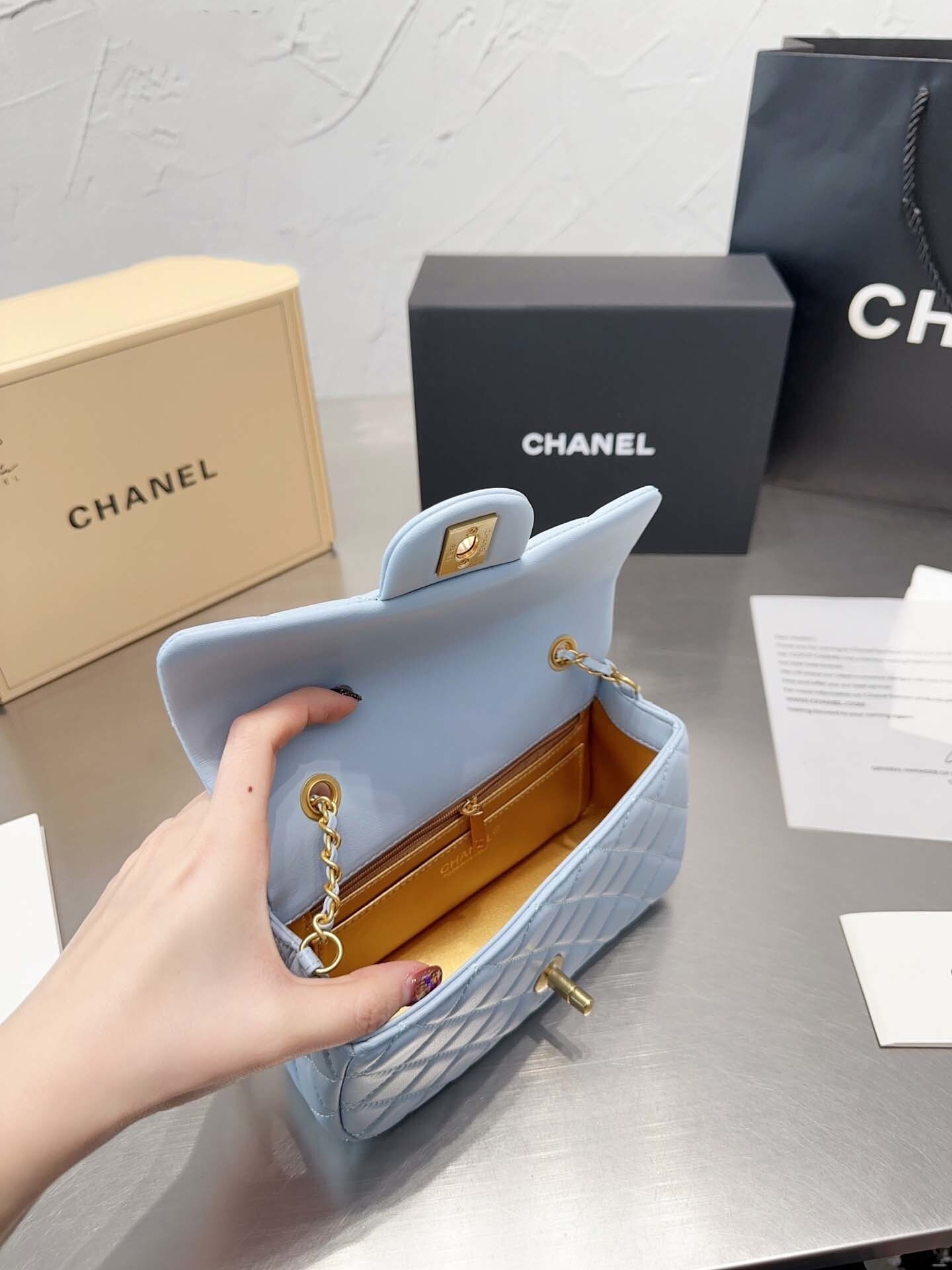 $69.88-LDN-351 CHA gallery