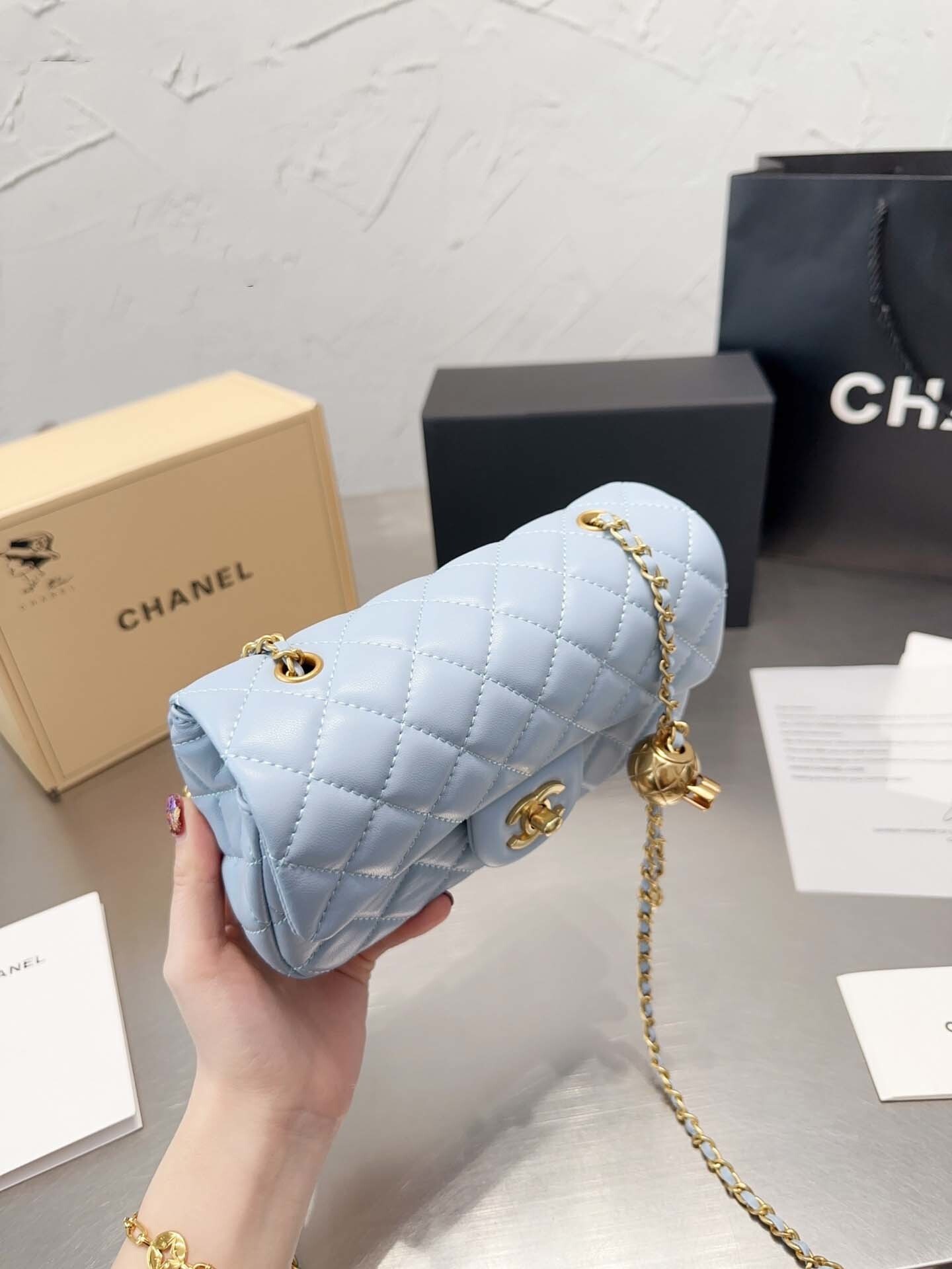 $69.88-LDN-351 CHA gallery
