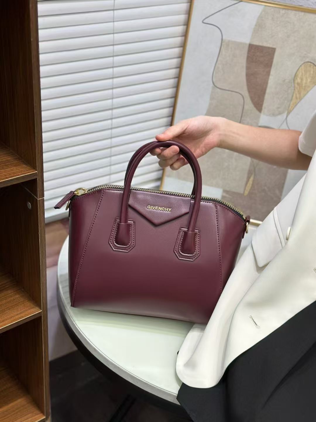 $69.9-LDN-801 GIVENCHY gallery