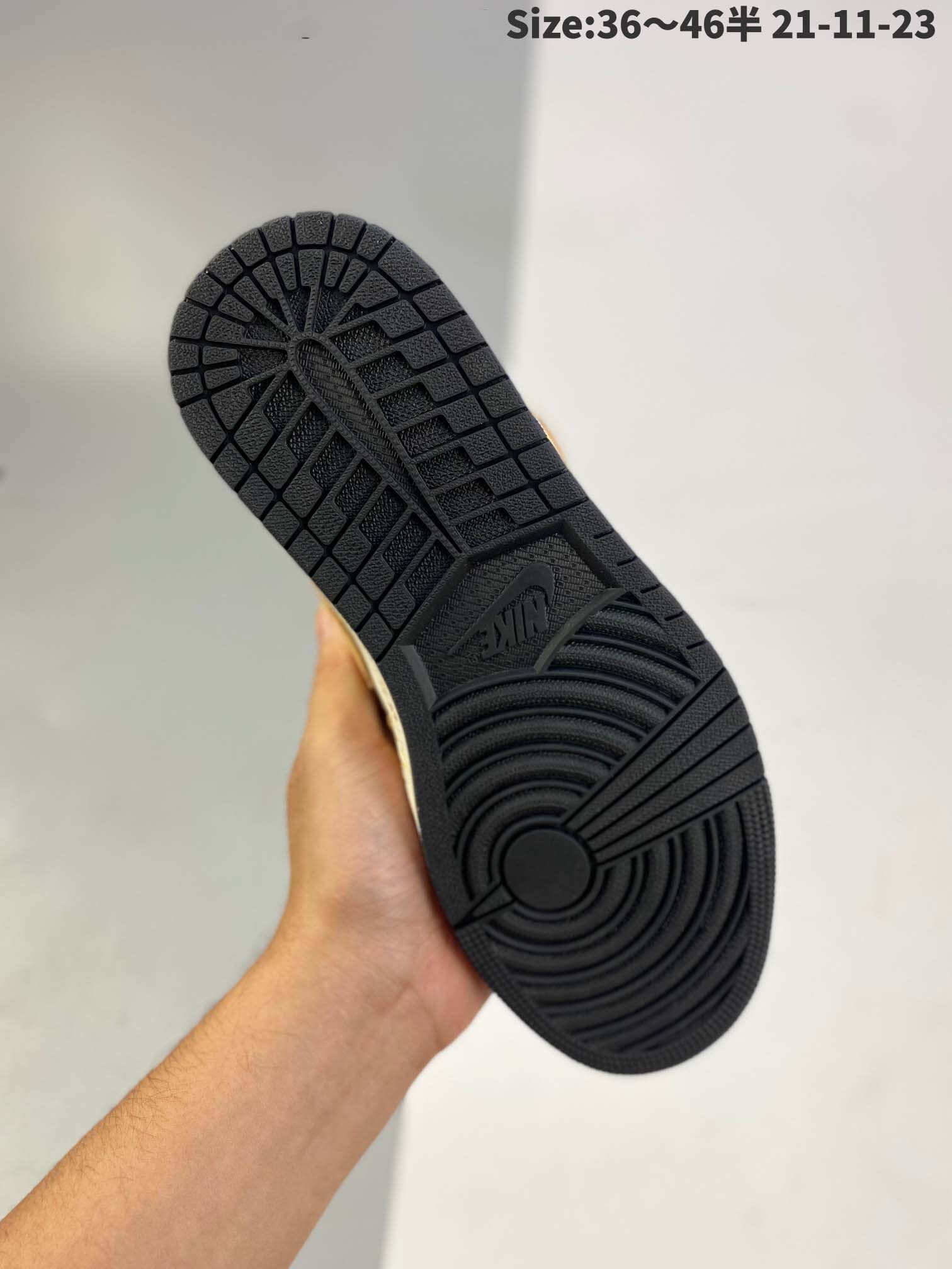 $70-LDN-117 NK gallery