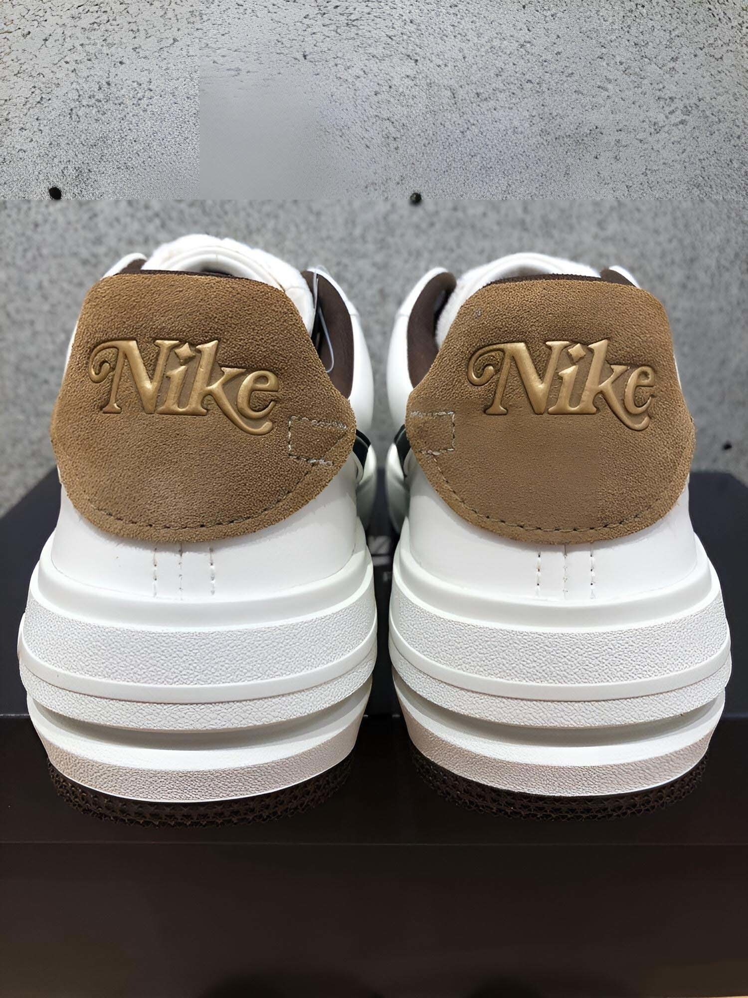 $70-LDN-165 NK gallery