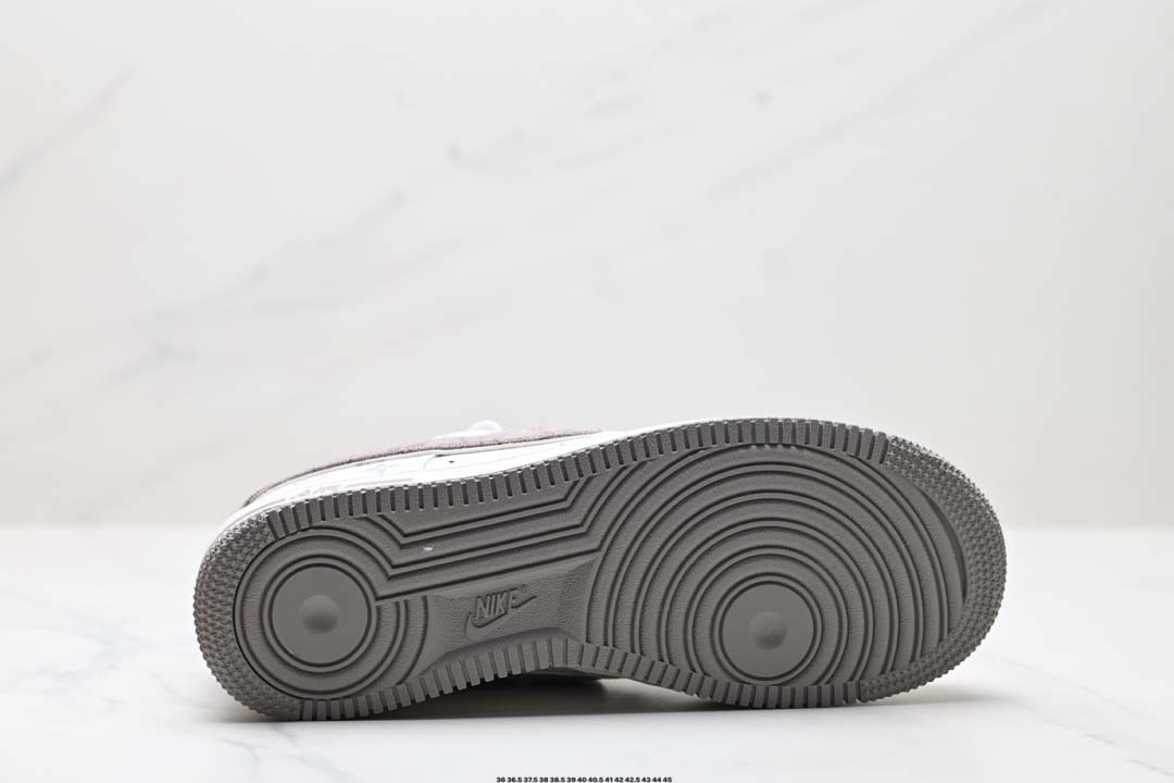 $70-LDN-174 NK gallery