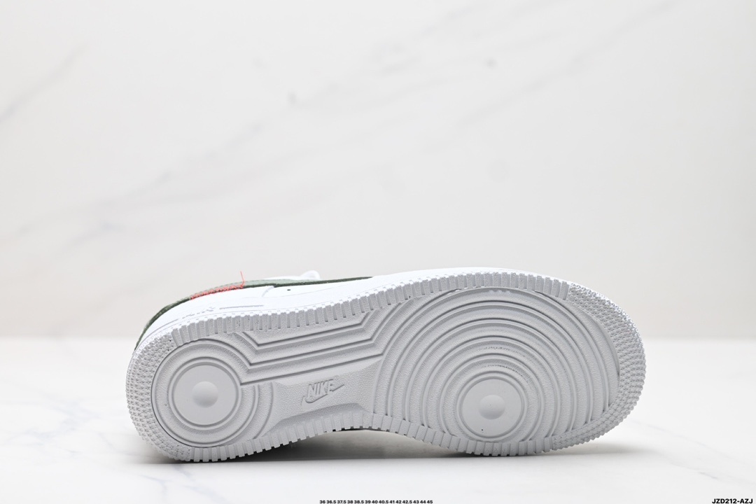 $70-LDN-177 NK gallery