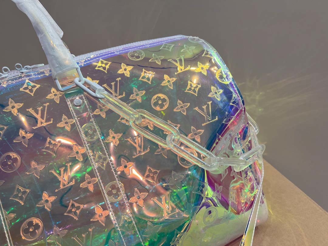 $70-LDN-313 LV gallery