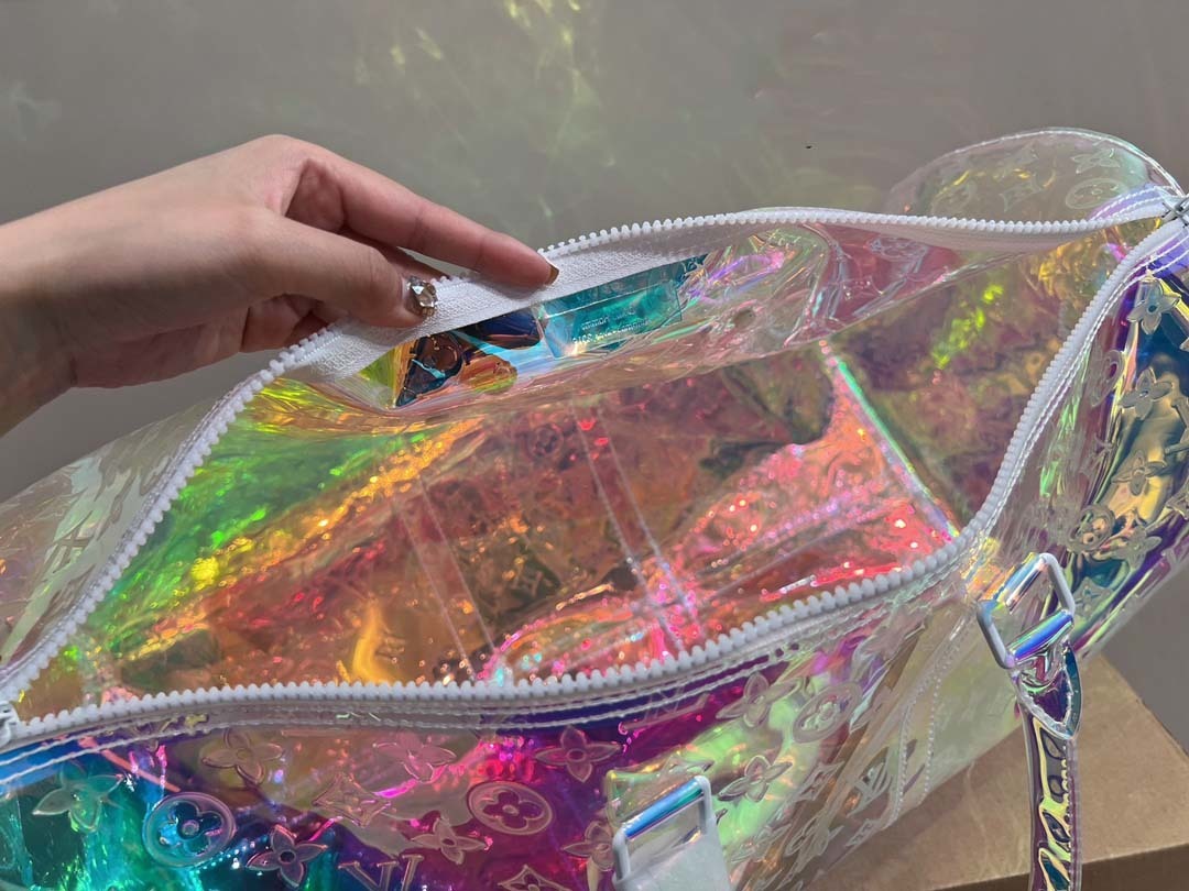 $70-LDN-313 LV gallery