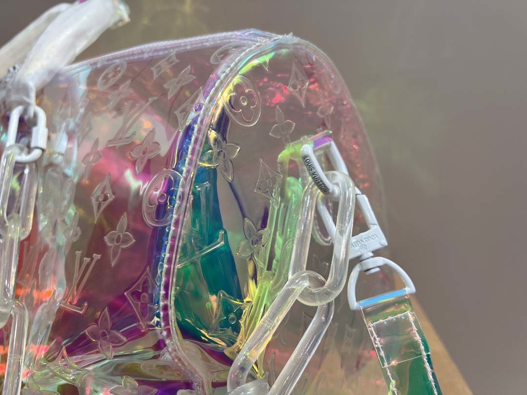 $70-LDN-313 LV gallery