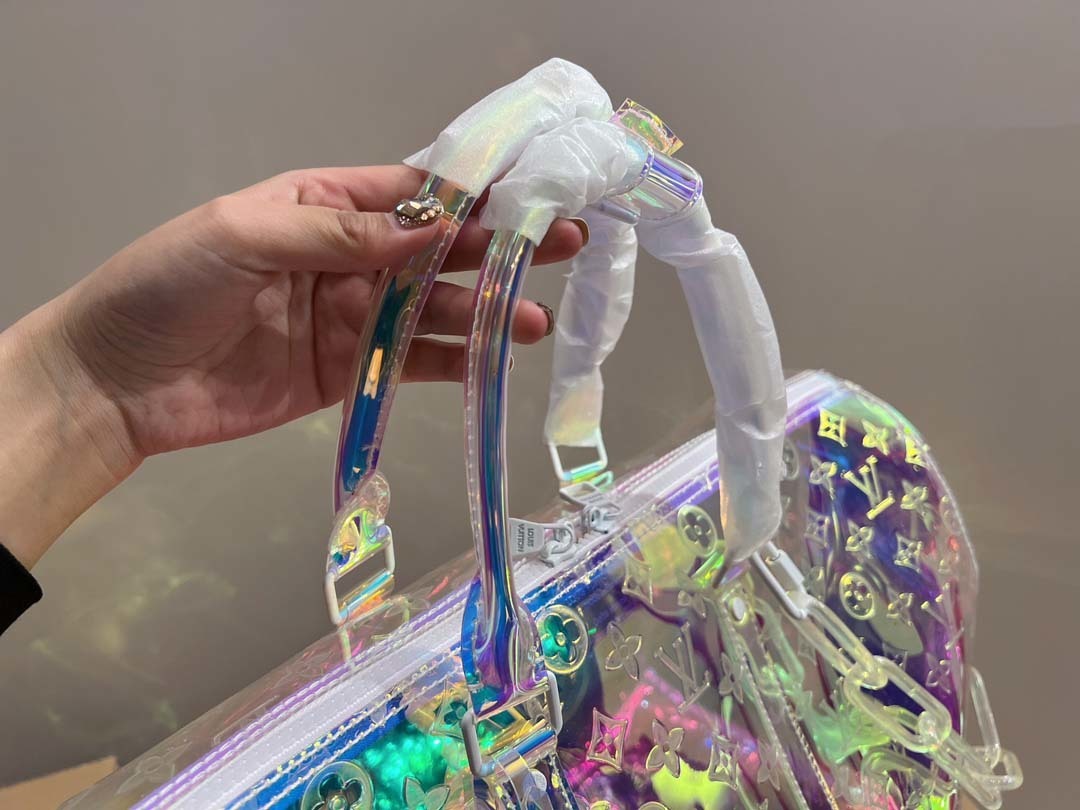 $70-LDN-313 LV gallery