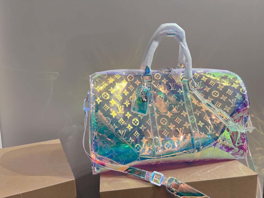 $70-LDN-313 LV gallery