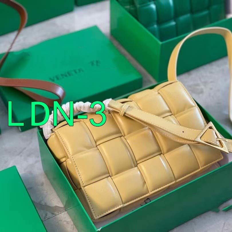 $70-LDN-431 BV gallery