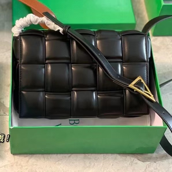 $70-LDN-431 BV gallery