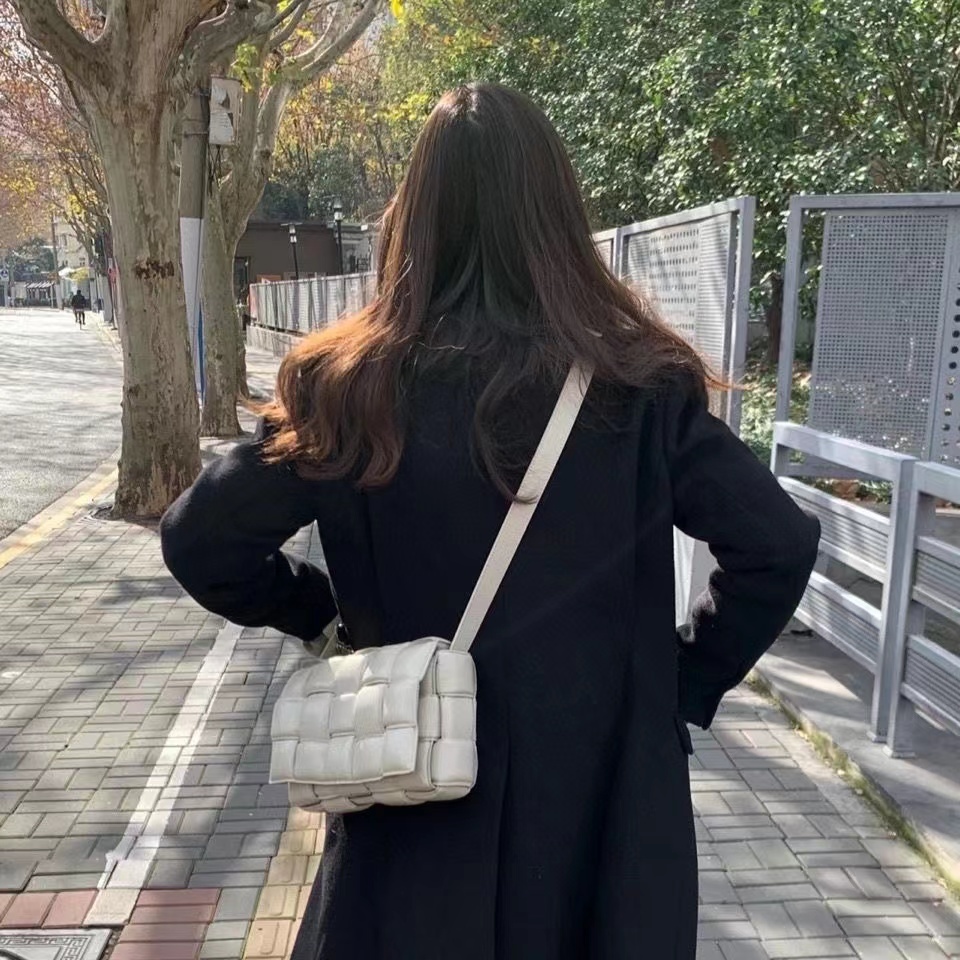 $70-LDN-431 BV gallery