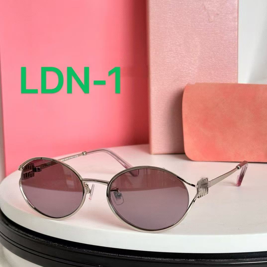 $70-LDN-795 miumiu gallery