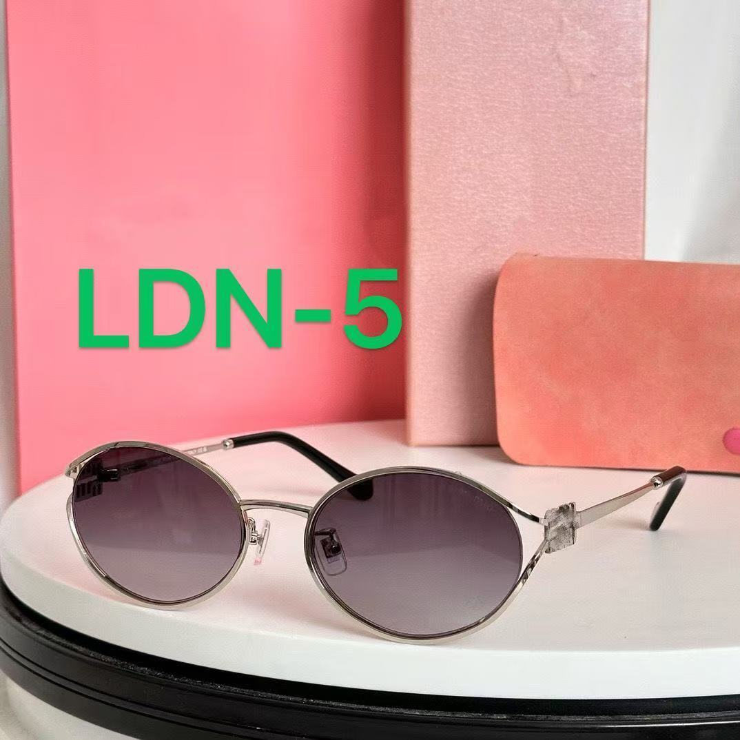 $70-LDN-795 miumiu gallery